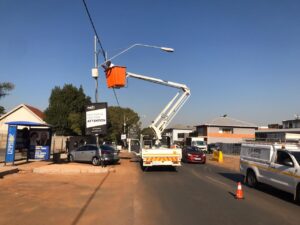 Public lighting contraction and maintenance
